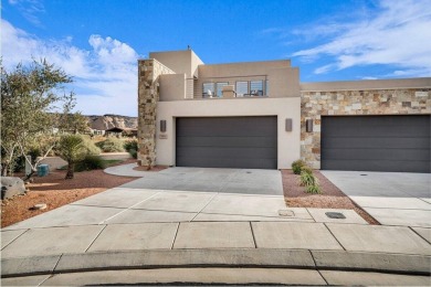 This rare end unit in The Ledges offers unbeatable panoramic on The Ledges Golf Club in Utah - for sale on GolfHomes.com, golf home, golf lot