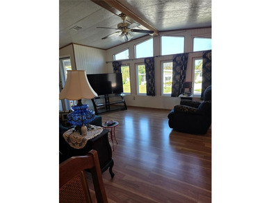 Under contract-accepting backup offers. This cozy 2 bedroom 2 on Zellwood Station Country Club in Florida - for sale on GolfHomes.com, golf home, golf lot