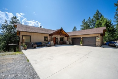 Welcome to a truly hard to find custom home overlooking the on Pinehurst Golf Course in Idaho - for sale on GolfHomes.com, golf home, golf lot