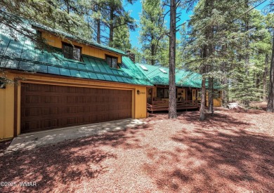 LOCATION ! Prime Pinetop Country Club Cabin Retreat! Discover a on Pinetop Lakes Country Club in Arizona - for sale on GolfHomes.com, golf home, golf lot