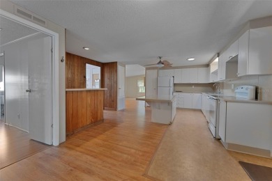 Now is your chance to live in the very popular golf community of on Highland Fairways Golf Club in Florida - for sale on GolfHomes.com, golf home, golf lot