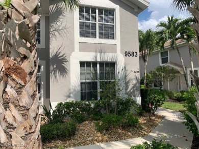This is a FULLY FURNISHED TURNKEY END UNIT - Condo and is on Colonial Country Club in Florida - for sale on GolfHomes.com, golf home, golf lot