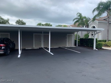 This is a FULLY FURNISHED TURNKEY END UNIT - Condo and is on Colonial Country Club in Florida - for sale on GolfHomes.com, golf home, golf lot