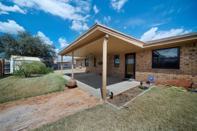 Come see this 3 bedroom, 2 bath brick home that has the space on Comanche Trail Golf Course in Texas - for sale on GolfHomes.com, golf home, golf lot