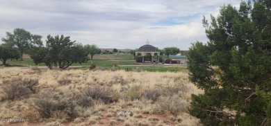 Live where you play - or simply live in a sweet community of on Snowflake Municipal Golf Course in Arizona - for sale on GolfHomes.com, golf home, golf lot