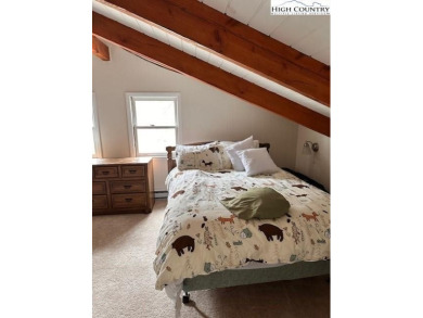 A 3 Bedroom Chalet on enchanted Beech Mountain.  This home is on Beech Mountain Club in North Carolina - for sale on GolfHomes.com, golf home, golf lot