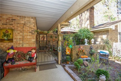 Beautiful townhome in the desirable Knollwood Village! This on Knollwood Fairways and Driving  in North Carolina - for sale on GolfHomes.com, golf home, golf lot