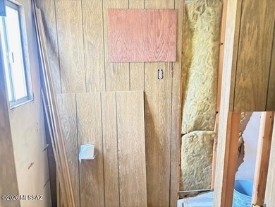 Perfect home for a project in a great location on a large lot! on Tucson Estates Golf Course in Arizona - for sale on GolfHomes.com, golf home, golf lot