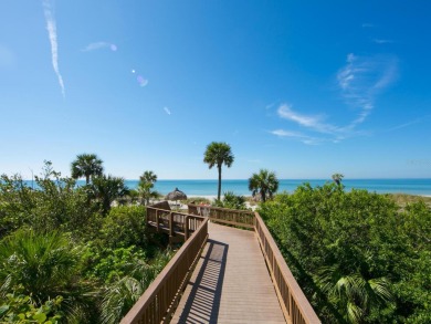 Newly reduced association fees and all Milestone requirements on Longboat Key Golf Club in Florida - for sale on GolfHomes.com, golf home, golf lot