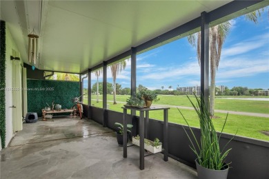 Welcome to this beautifully updated 2-bedroom, 2-bathroom villa on Bonaventure Country Club in Florida - for sale on GolfHomes.com, golf home, golf lot