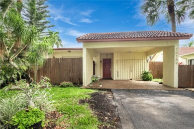 Welcome to this beautifully updated 2-bedroom, 2-bathroom villa on Bonaventure Country Club in Florida - for sale on GolfHomes.com, golf home, golf lot
