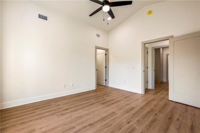 Welcome to this modern new-construction beauty, perfectly on Bella Vista Country Club - Scottsdale in Arkansas - for sale on GolfHomes.com, golf home, golf lot