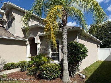 This beautiful 3 bedroom, 2.5 bath home is located in the on Hernando Oaks Golf and Country Club in Florida - for sale on GolfHomes.com, golf home, golf lot