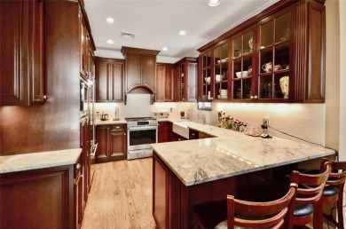 Mirasol Model | Mint Condition | The Greens at Half Hollow - 55+ on The Greens At Half Hollow in New York - for sale on GolfHomes.com, golf home, golf lot