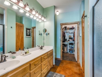 Located in White Bluff Resorts at Lake Whitney, this ranch-style on White Bluff Resort - Old Course in Texas - for sale on GolfHomes.com, golf home, golf lot