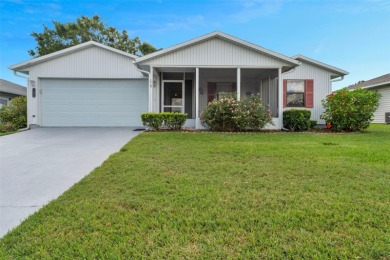 Very nice home in the popular mid-Florida retirement golf on Highland Fairways Golf Club in Florida - for sale on GolfHomes.com, golf home, golf lot