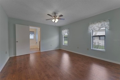 Very nice home in the popular mid-Florida retirement golf on Highland Fairways Golf Club in Florida - for sale on GolfHomes.com, golf home, golf lot