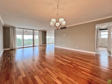Beautifully updated sixth floor corner unit condo in Palm Aire's on Palm-Aire Country Club and Resort - The Oaks in Florida - for sale on GolfHomes.com, golf home, golf lot