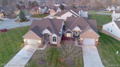 Welcome to The Villas at Beacon Hill--an updated, rare 4-bedroom on Beacon Hill Golf Club in Michigan - for sale on GolfHomes.com, golf home, golf lot