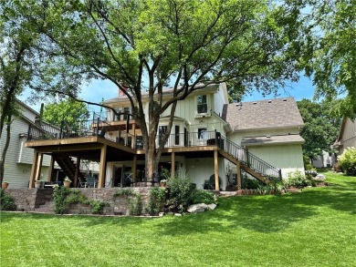 Welcome to your waterfront dream home in Lakewood's Edgewater on Lakewood Oaks Golf Club, Ltd. in Missouri - for sale on GolfHomes.com, golf home, golf lot
