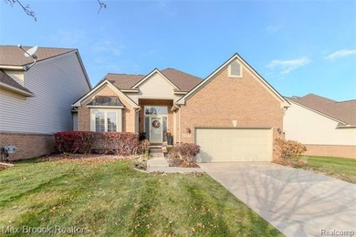 Welcome to The Villas at Beacon Hill--an updated, rare 4-bedroom on Beacon Hill Golf Club in Michigan - for sale on GolfHomes.com, golf home, golf lot