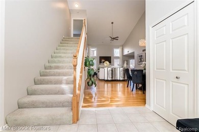 Welcome to The Villas at Beacon Hill--an updated, rare 4-bedroom on Beacon Hill Golf Club in Michigan - for sale on GolfHomes.com, golf home, golf lot