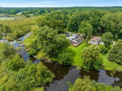 Discover the perfect blend of charm and comfort with this on Highland Hills Golf Course in Michigan - for sale on GolfHomes.com, golf home, golf lot