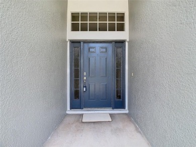 Under contract-accepting backup offers. Charming, Convenient on Lexington Oaks Golf Club in Florida - for sale on GolfHomes.com, golf home, golf lot
