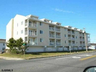 Welcome to the Ocean Villas Condominiums! This top floor condo on The Links At Brigantine Beach in New Jersey - for sale on GolfHomes.com, golf home, golf lot