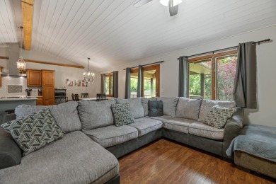 Take a look at this exquisite 5 bedroom, 3 bathroom residence on Auburn Hills Golf Course in Kansas - for sale on GolfHomes.com, golf home, golf lot