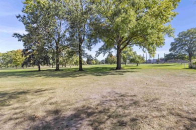 Take a look at this really nice, unique ranch that backs up to on Rockford Country Club in Illinois - for sale on GolfHomes.com, golf home, golf lot