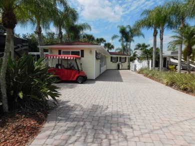 This wonderful RV site is complete with a 664 sq.ft. Executive on The Great Outdoors Golf and Country Club in Florida - for sale on GolfHomes.com, golf home, golf lot