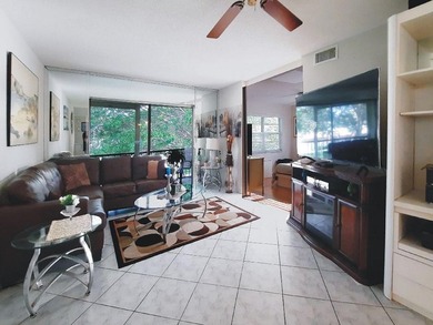 Priced to sell quickly. Make this corner unit your own with on Hollybrook Golf and Tennis Club  in Florida - for sale on GolfHomes.com, golf home, golf lot