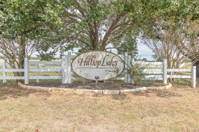 Welcome to this charming home in the peaceful community of on Hilltop Lakes Resort Golf Club in Texas - for sale on GolfHomes.com, golf home, golf lot