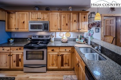 Remarkable Beech Mountain Home - With mountain view.  
 on Beech Mountain Club in North Carolina - for sale on GolfHomes.com, golf home, golf lot