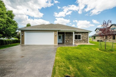 New Construction, Main-Level Living, and Spectacular Mountain on The Powder Horn Golf Club - Mountain in Wyoming - for sale on GolfHomes.com, golf home, golf lot
