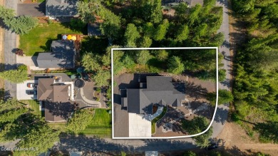 Modern Craftsman-style home offering 1,993 sq ft of single-level on Stoneridge Golf Club in Idaho - for sale on GolfHomes.com, golf home, golf lot