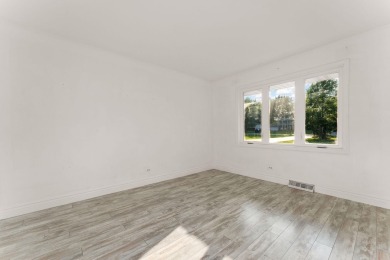 This 2 BED 3 BATH 2000 sq ft RANCH home is nestled  on a wooded on Lakes of the Four Seasons Country Club in Indiana - for sale on GolfHomes.com, golf home, golf lot