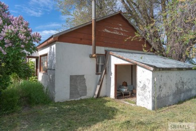 Built new 1 year ago and in immaculate condition! This 3 bed, 3 on Jefferson Hills Golf Course in Idaho - for sale on GolfHomes.com, golf home, golf lot