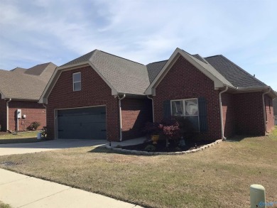 Charming full brick home on cul-de-sac in Canebrake Colony.  One on Canebrake Golf Club in Alabama - for sale on GolfHomes.com, golf home, golf lot