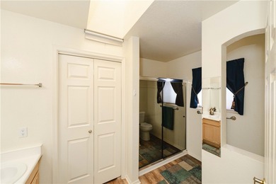 This well loved and well maintained home the in the desirable on Valle Vista Golf Course in Arizona - for sale on GolfHomes.com, golf home, golf lot