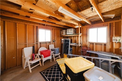 This well loved and well maintained home the in the desirable on Valle Vista Golf Course in Arizona - for sale on GolfHomes.com, golf home, golf lot