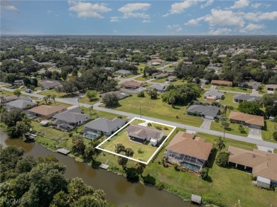 Just what you'd expect from the Florida lifestyle! This on Port Charlotte Golf Club in Florida - for sale on GolfHomes.com, golf home, golf lot