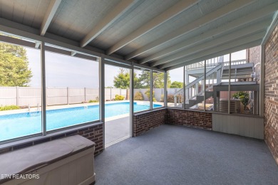 This well-kept split foyer home offers plenty of space and on Executive Meadows in Tennessee - for sale on GolfHomes.com, golf home, golf lot
