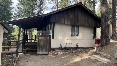 The perfect starter home at Terrace Lakes Resort. Fully on Terrace Lakes Golf Resort in Idaho - for sale on GolfHomes.com, golf home, golf lot