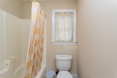 A lightly used second home overlooking the eighteenth green of on Beacon Ridge Golf and Country Club in North Carolina - for sale on GolfHomes.com, golf home, golf lot