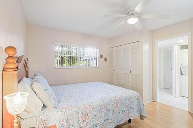 EASY TO MOVE-IN & LOVE! THIS CONVENIENTLY LOCATED FURNISHED on Poinciana Golf Club in Florida - for sale on GolfHomes.com, golf home, golf lot