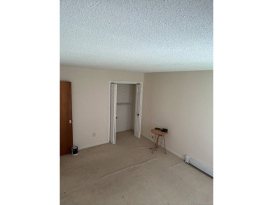 Come see this spacious 1300 square feet condo in the much on Eastwood Country Club in Connecticut - for sale on GolfHomes.com, golf home, golf lot