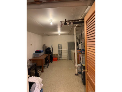 Come see this spacious 1300 square feet condo in the much on Eastwood Country Club in Connecticut - for sale on GolfHomes.com, golf home, golf lot