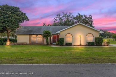 BRAND NEW ROOF TO BE PUT ON BEFORE CLOSE! Discover the perfect on Citrus Hills Golf Club in Florida - for sale on GolfHomes.com, golf home, golf lot